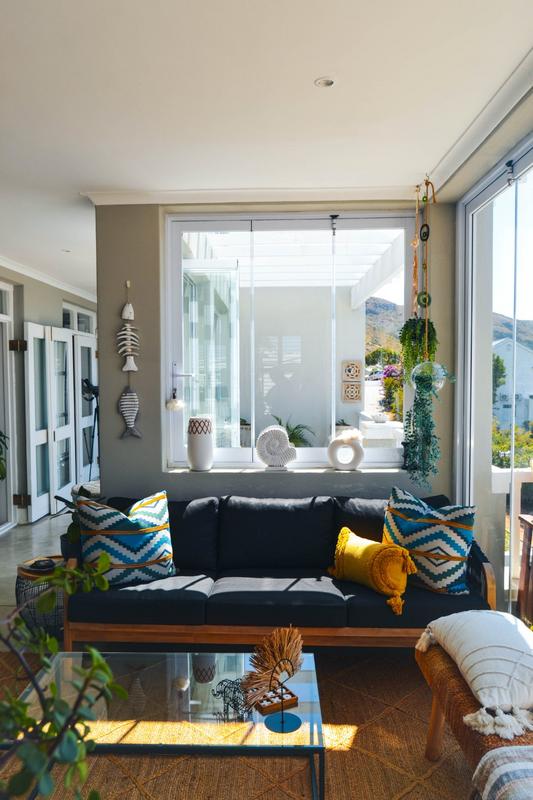 4 Bedroom Property for Sale in Simons Kloof Western Cape